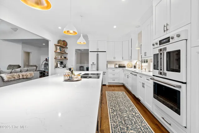 $1,035,000 | 1914 Odyssey Drive, Wilmington, NC 28405