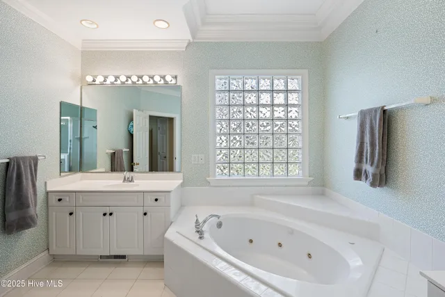 $1,035,000 | 1914 Odyssey Drive, Wilmington, NC 28405