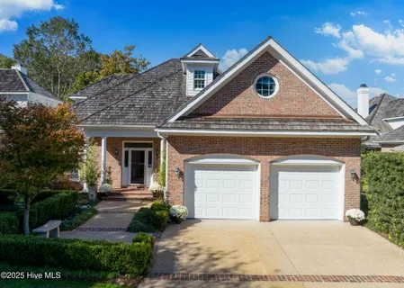 $1,065,000 | 1914 Odyssey Drive, Wilmington, NC 28405