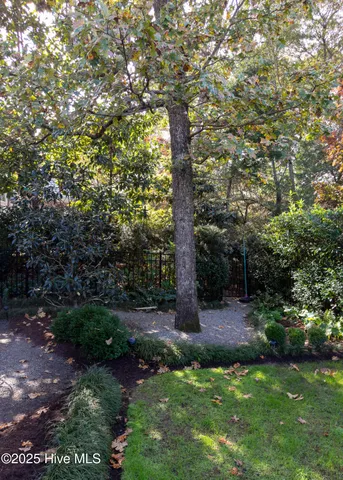 $1,035,000 | 1914 Odyssey Drive, Wilmington, NC 28405