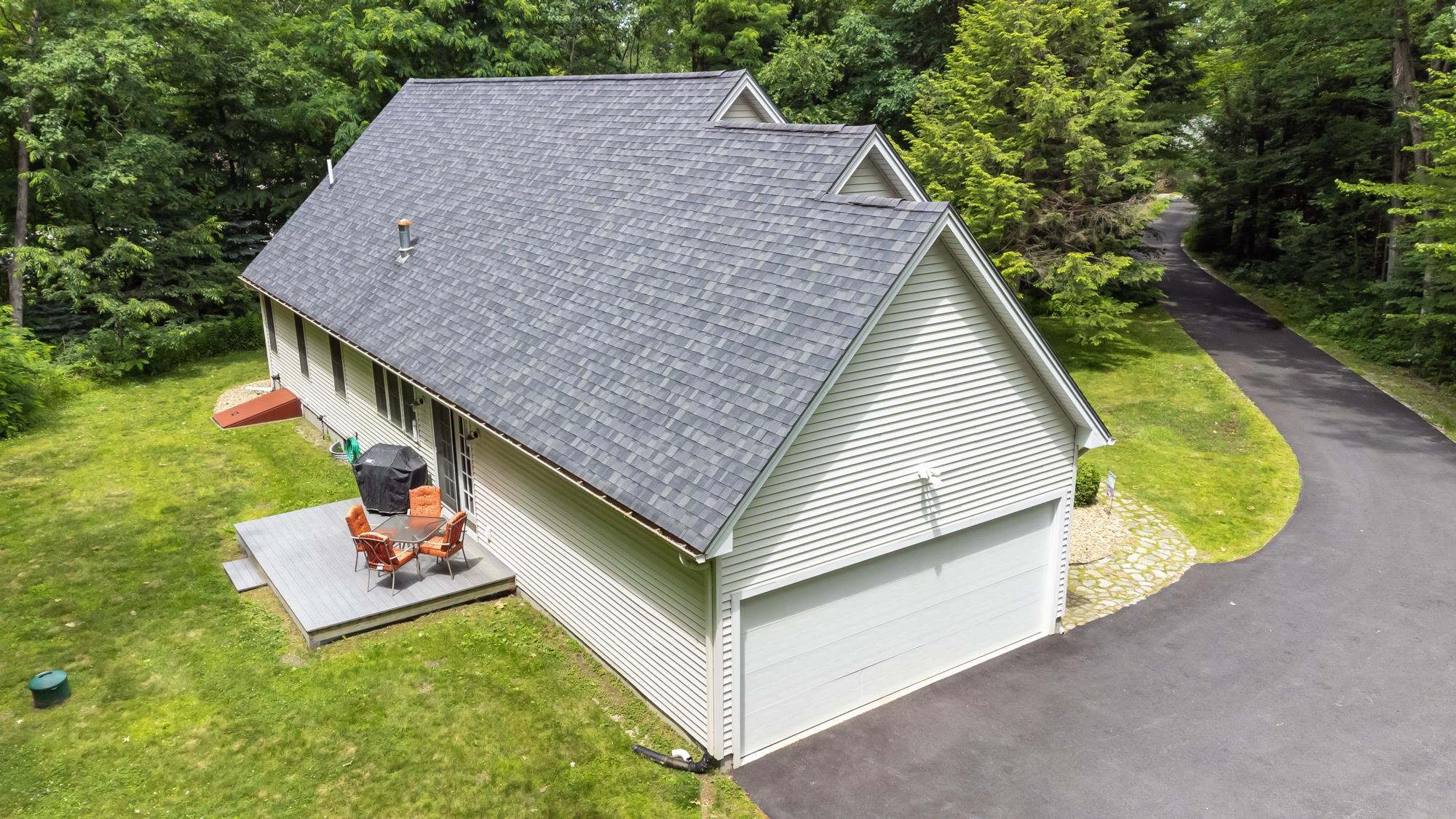 169 County Road Bedford, NH 03110 - Photo 23 of 37