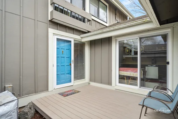 $334,900 | 10 West Windsor Court, Sugar Grove, IL 60554
