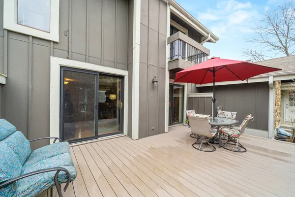 $334,900 | 10 West Windsor Court, Sugar Grove, IL 60554