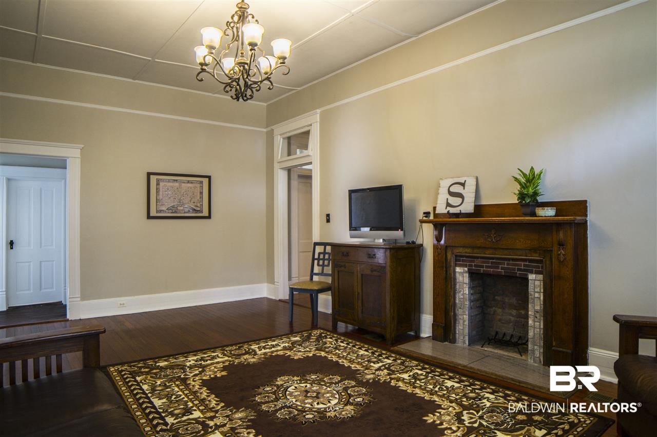 134 Margaret Street Mobile, AL 36607 - Photo 18 of 41