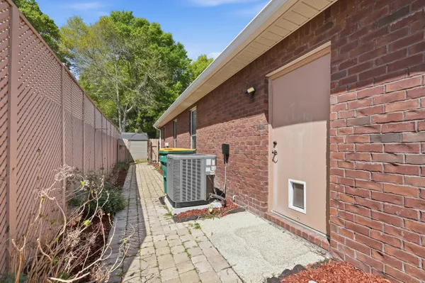 $3,000 | 2348 Cummings Drive, Fort Walton Beach, FL 32547