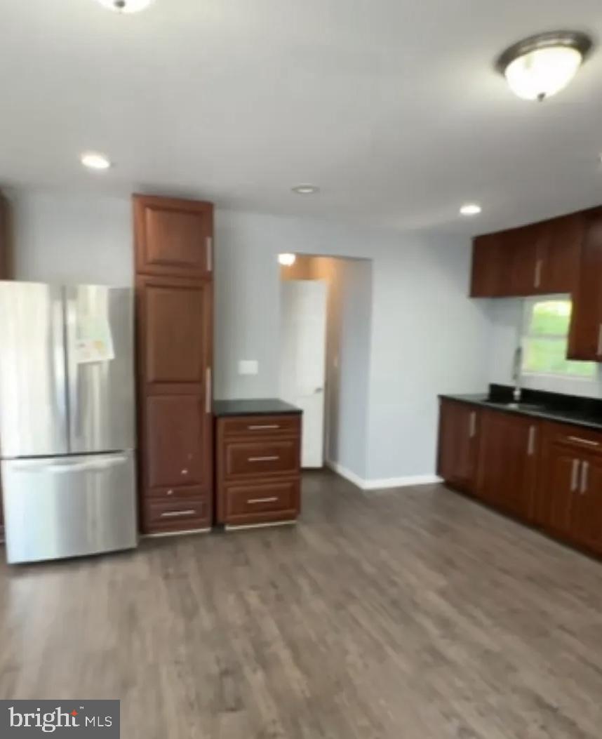 6913 Annapolis Road Hyattsville, MD 20784 - Photo 5 of 8