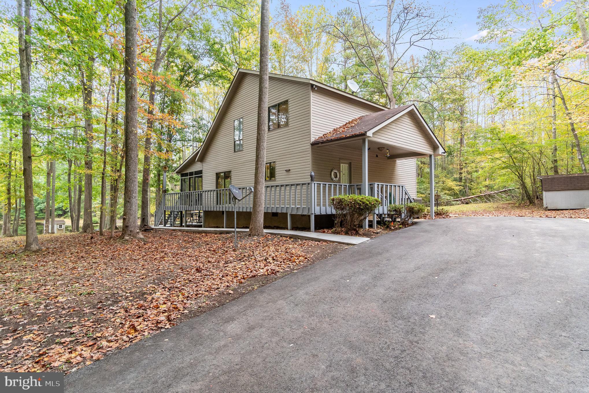 7411 Marye Road Spotsylvania, VA 22551 - Photo 2 of 37