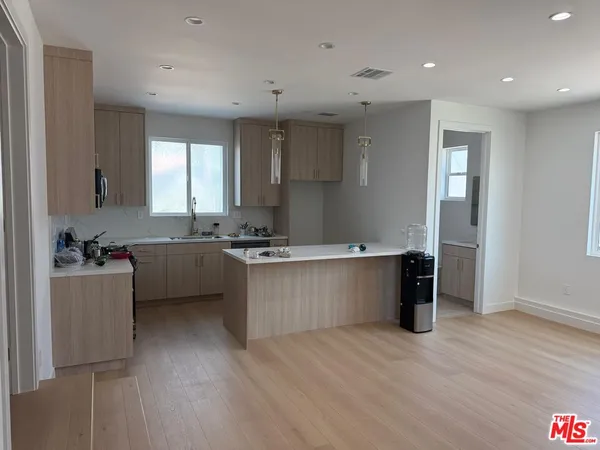$4,500 | 16036 Acre Street, North Hills, CA 91343