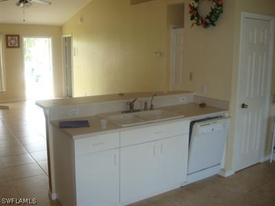 237 Rue Labonne Road Fort Myers, FL 33913 - Photo 9 of 10 Gallery Image 9