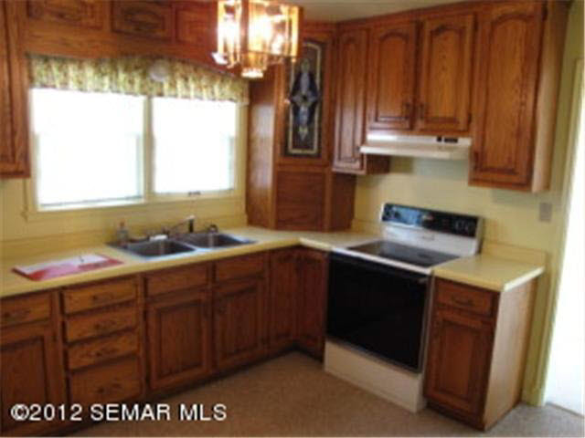 511 8th Street Southwest Rochester, MN 55902 - Photo 5 of 11