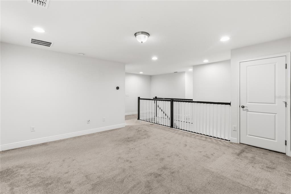 2313 Sunset Wind Loop Oldsmar, FL 34677 - Photo 17 of 45