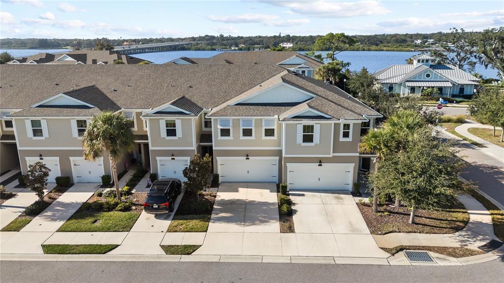 2313 Sunset Wind Loop Oldsmar, FL 34677 - Photo 2 of 45