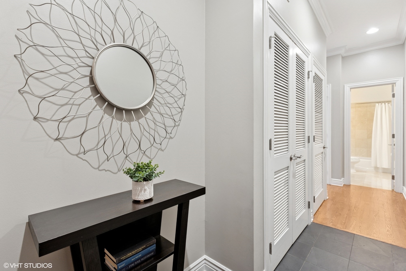 35 South Racine Avenue, Unit 6SE Chicago, IL 60607 - Photo 24 of 26 a view of a livingroom with furniture and a chandelier