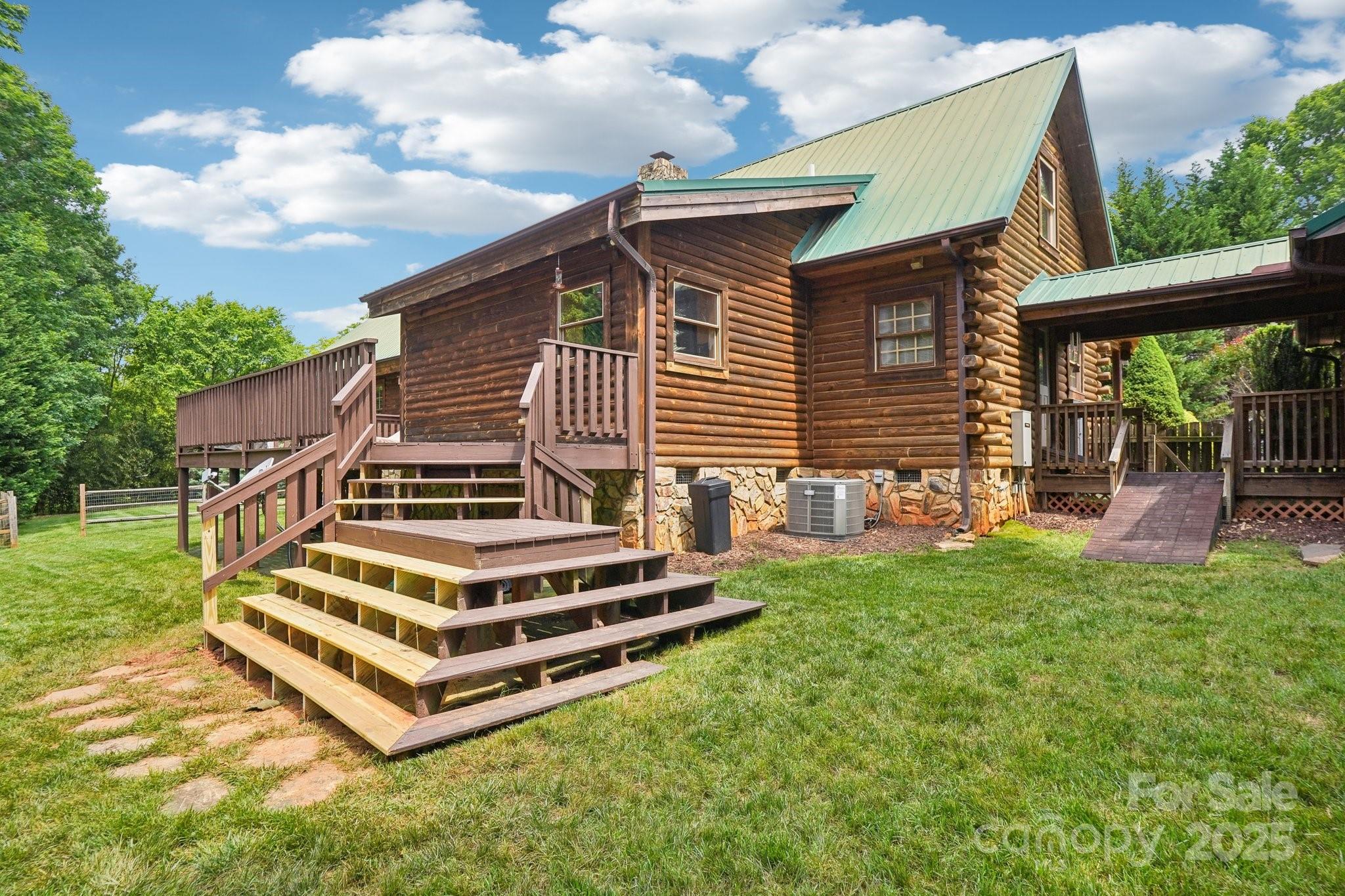 10583 Earnhardt Lake Road Davidson, NC 28036 - Photo 34 of 42 Gallery Image 34