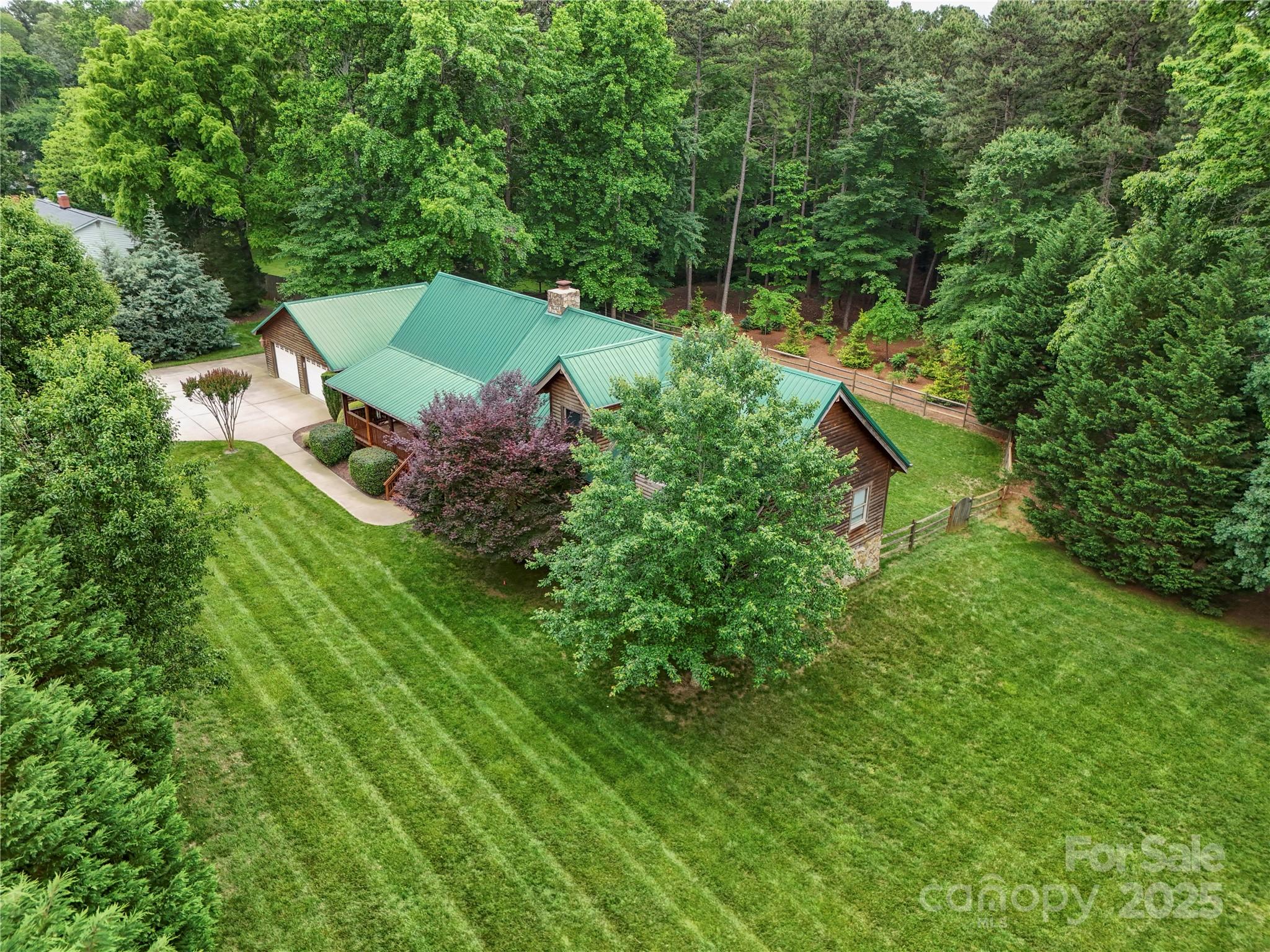 10583 Earnhardt Lake Road Davidson, NC 28036 - Photo 4 of 42 Gallery Image 4