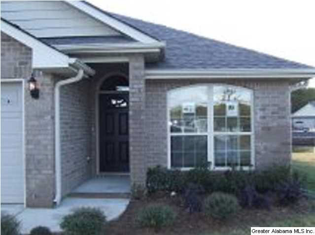 208 Makena Way, Unit 47 Alabaster, AL 35007 - Photo 2 of 10