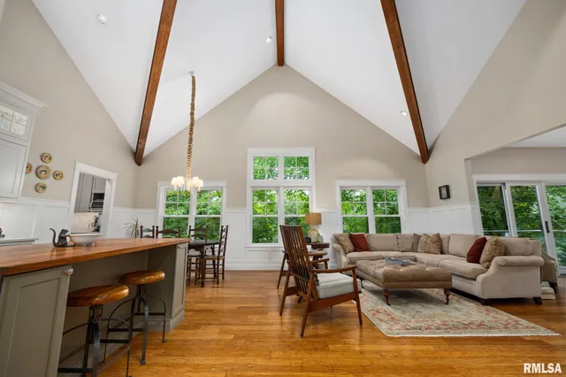 $599,990 | 1647 Tanglewood Drive, Varna, IL 61375