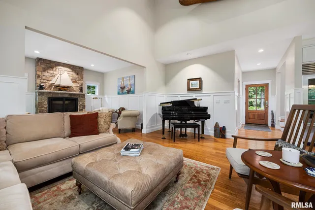 $599,990 | 1647 Tanglewood Drive, Varna, IL 61375