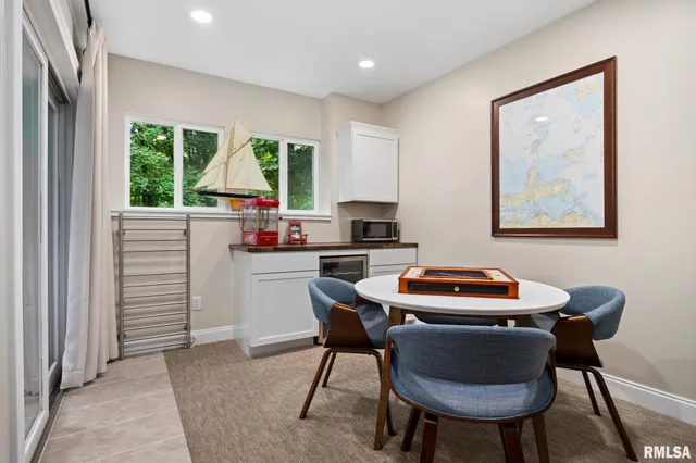 $599,990 | 1647 Tanglewood Drive, Varna, IL 61375