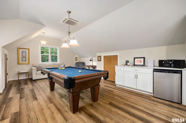 $599,990 | 1647 Tanglewood Drive, Varna, IL 61375