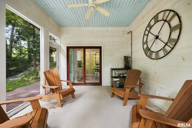 $599,990 | 1647 Tanglewood Drive, Varna, IL 61375