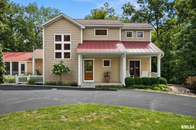 $599,990 | 1647 Tanglewood Drive, Varna, IL 61375