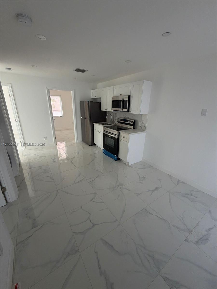 729 Southwest 3rd Street, Unit 4 Miami, FL 33130 - Photo 3 of 12