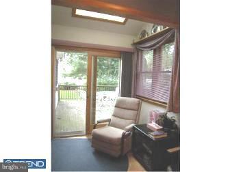 11 Scattergood Road Cherry Hill, NJ 08003 - Photo 6 of 12 Foyer