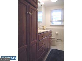 11 Scattergood Road Cherry Hill, NJ 08003 - Photo 10 of 12 Bathroom