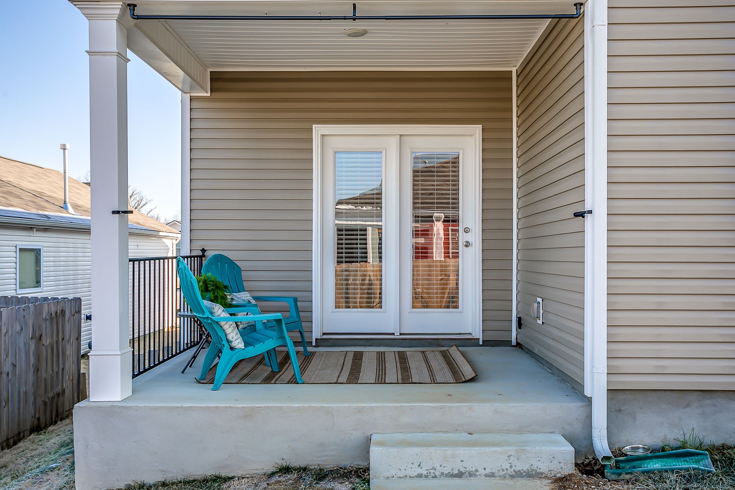 767 Prominence Road Columbia, TN 38401 - Photo 34 of 38 a house view with a sitting space