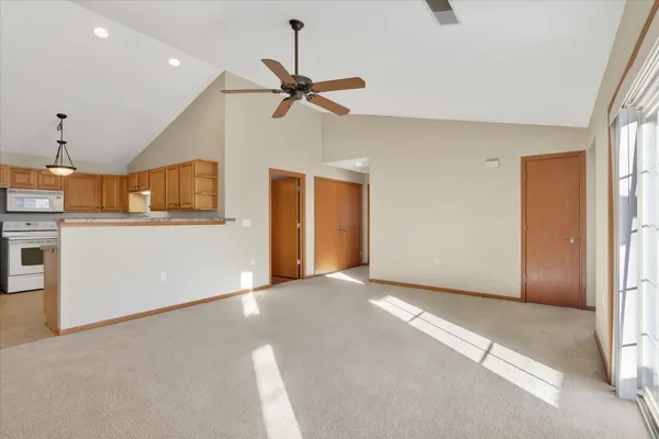 $214,900 | 1010 Parkview Drive, Unit 5, Milton, WI 53563