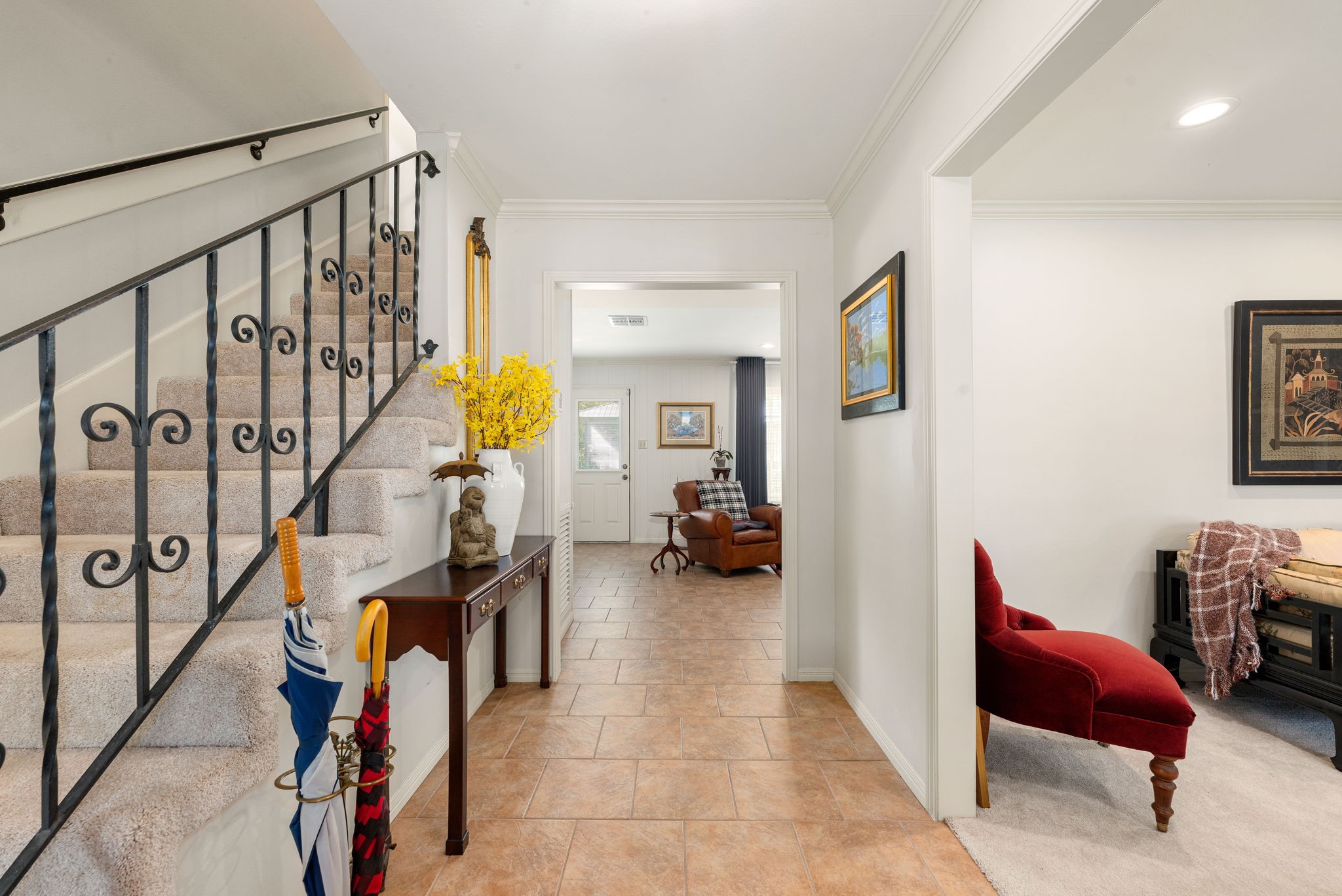 6010 Coral Ridge Road Houston, TX 77069 - Photo 5 of 34