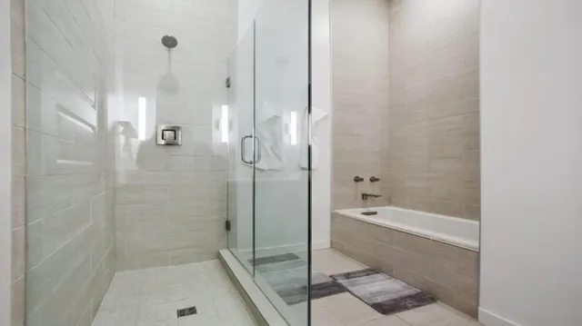 $10,000 | 205 12th Street Northeast, Unit 2005, Atlanta, GA 30309