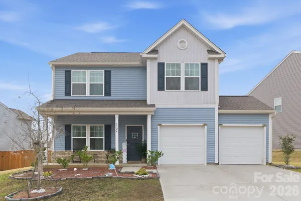 $399,900 | 5126 Saddleback Drive, Mount Holly, NC 28120
