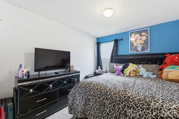 $399,900 | 5126 Saddleback Drive, Mount Holly, NC 28120