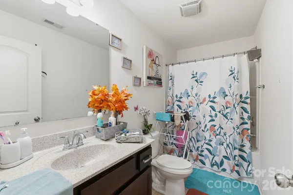 $399,900 | 5126 Saddleback Drive, Mount Holly, NC 28120