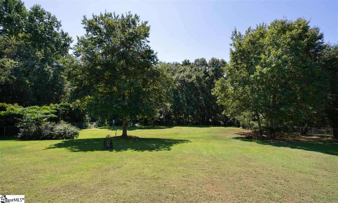 15 McConnell Road Taylors, SC 29687 - Photo 32 of 36