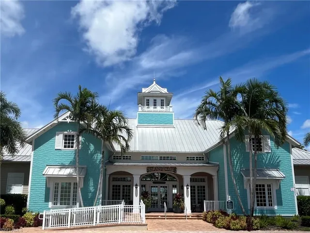 $499,000 | 14895 Edgewater Circle, Naples, FL 34114