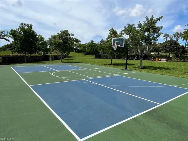 $499,000 | 14895 Edgewater Circle, Naples, FL 34114