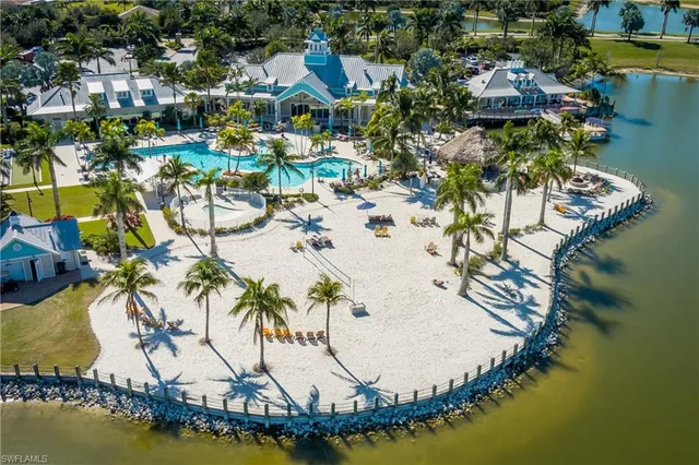 $499,000 | 14895 Edgewater Circle, Naples, FL 34114