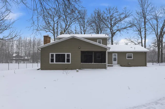 $259,900 | 8050 South Backus Road, Greenville, MI 48838