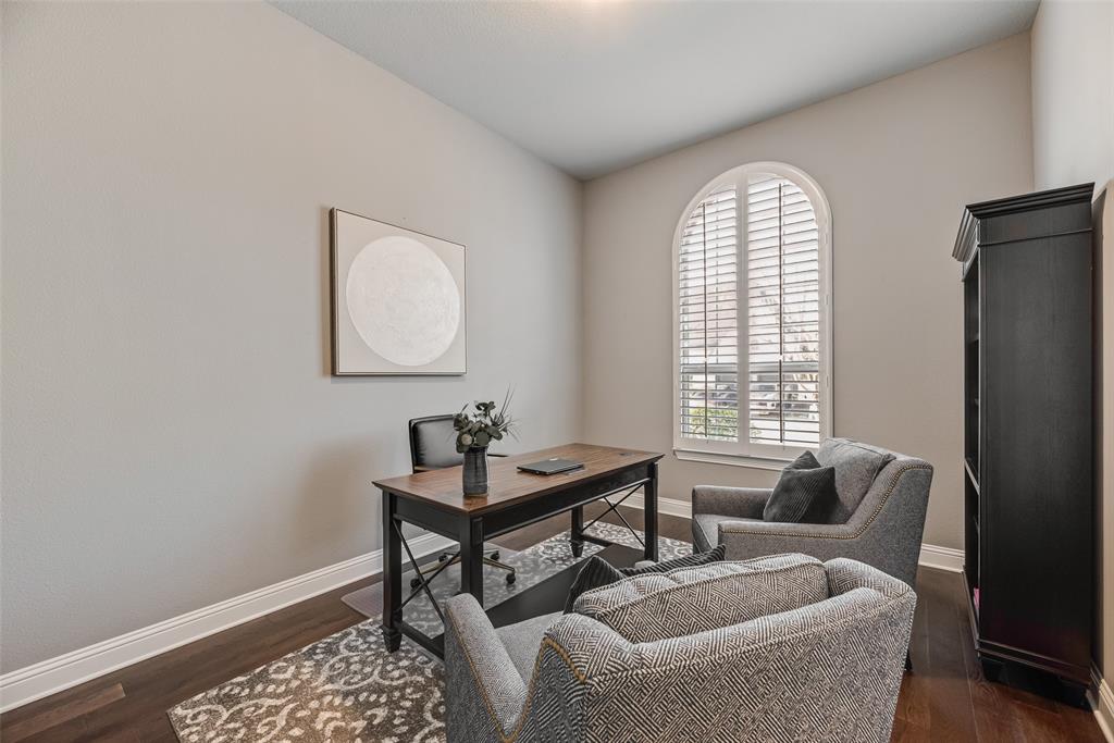 2425 Eclipse Place Celina, TX 75009 - Photo 21 of 40 a living room with furniture and a window
