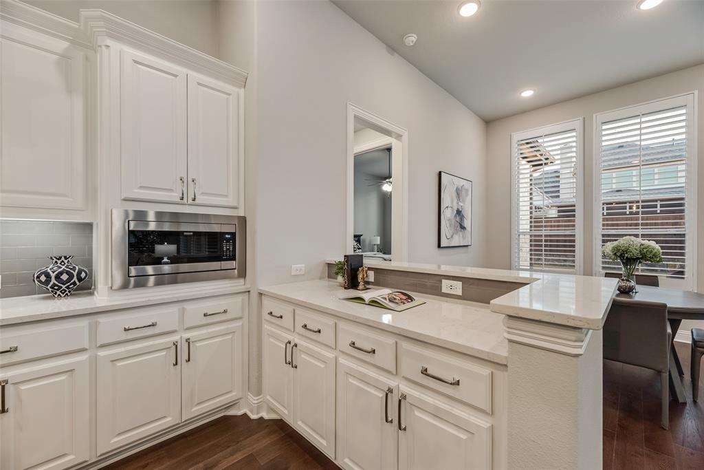 2425 Eclipse Place Celina, TX 75009 - Photo 9 of 40