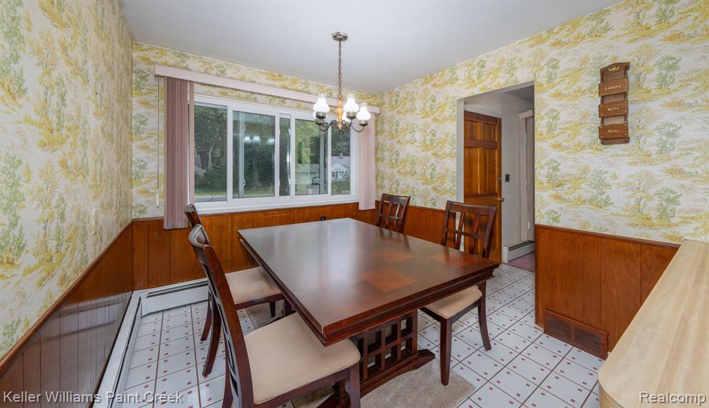 2473 Frankson Avenue Rochester Hills, MI 48307 - Photo 4 of 16