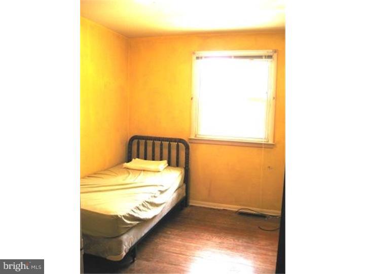 502 Greenwood Avenue Riverside, NJ 08075 - Photo 12 of 18 Bedroom 3