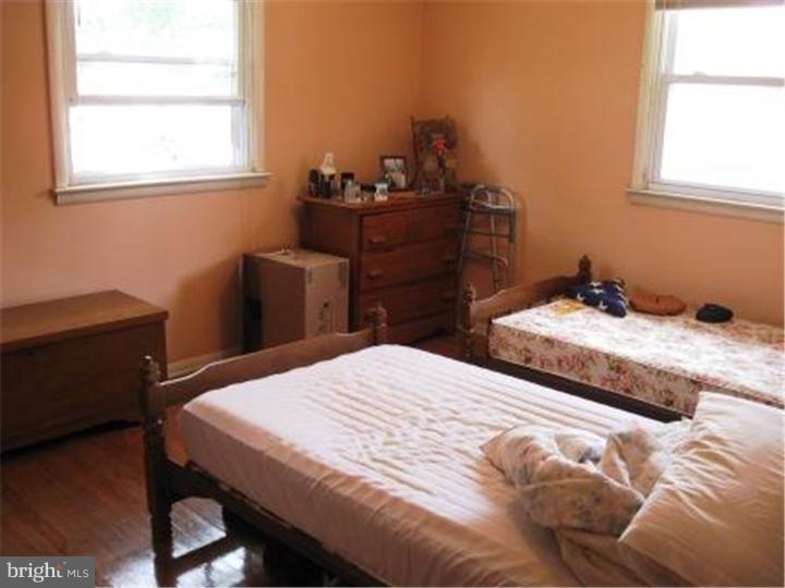 502 Greenwood Avenue Riverside, NJ 08075 - Photo 13 of 18 Bedroom 2