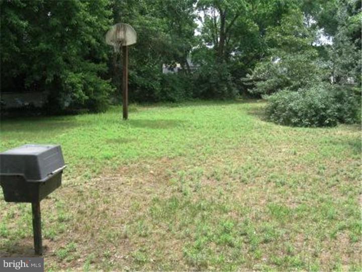 502 Greenwood Avenue Riverside, NJ 08075 - Photo 18 of 18 View in Back