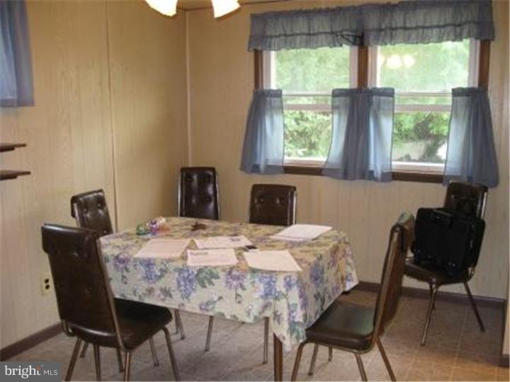 502 Greenwood Avenue Riverside, NJ 08075 - Photo 7 of 18 Dining Room