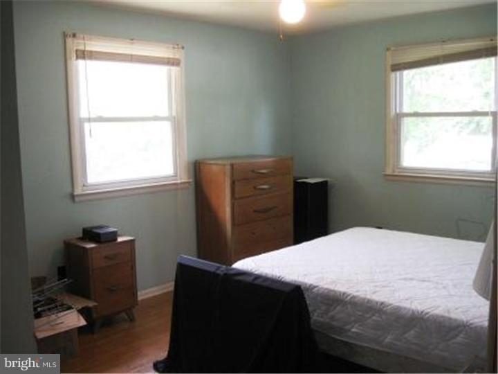 502 Greenwood Avenue Riverside, NJ 08075 - Photo 10 of 18 Bedroom - Main