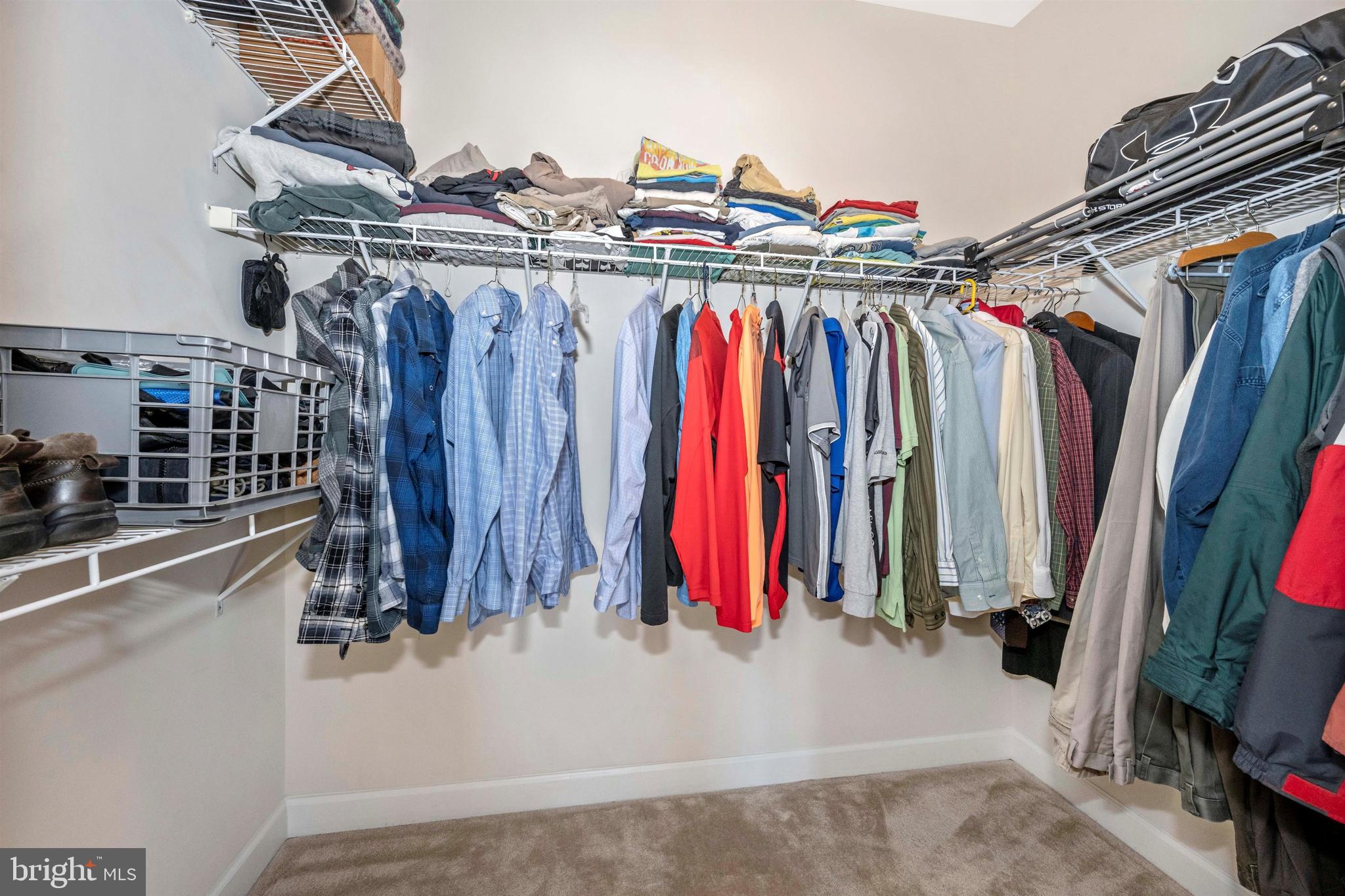 23410 Kimblehunt Place Gaithersburg, MD 20882 - Photo 33 of 72 2nd large walk in closet in owner's suite.